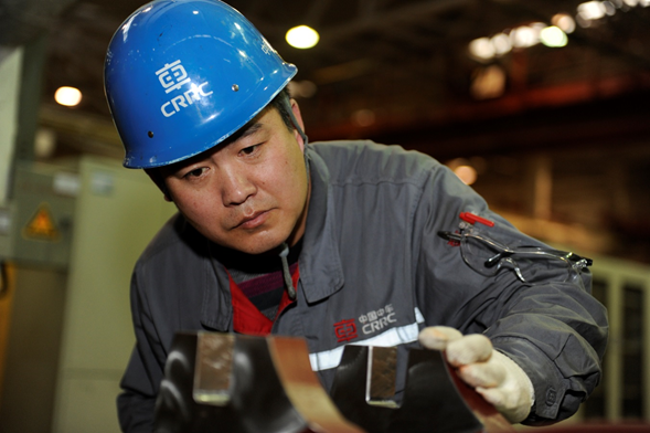 制造业员工怎样立足岗位持续创新