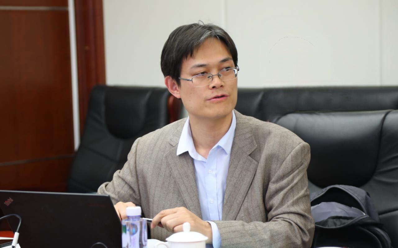 “成长领航”讲座公选课第十二讲