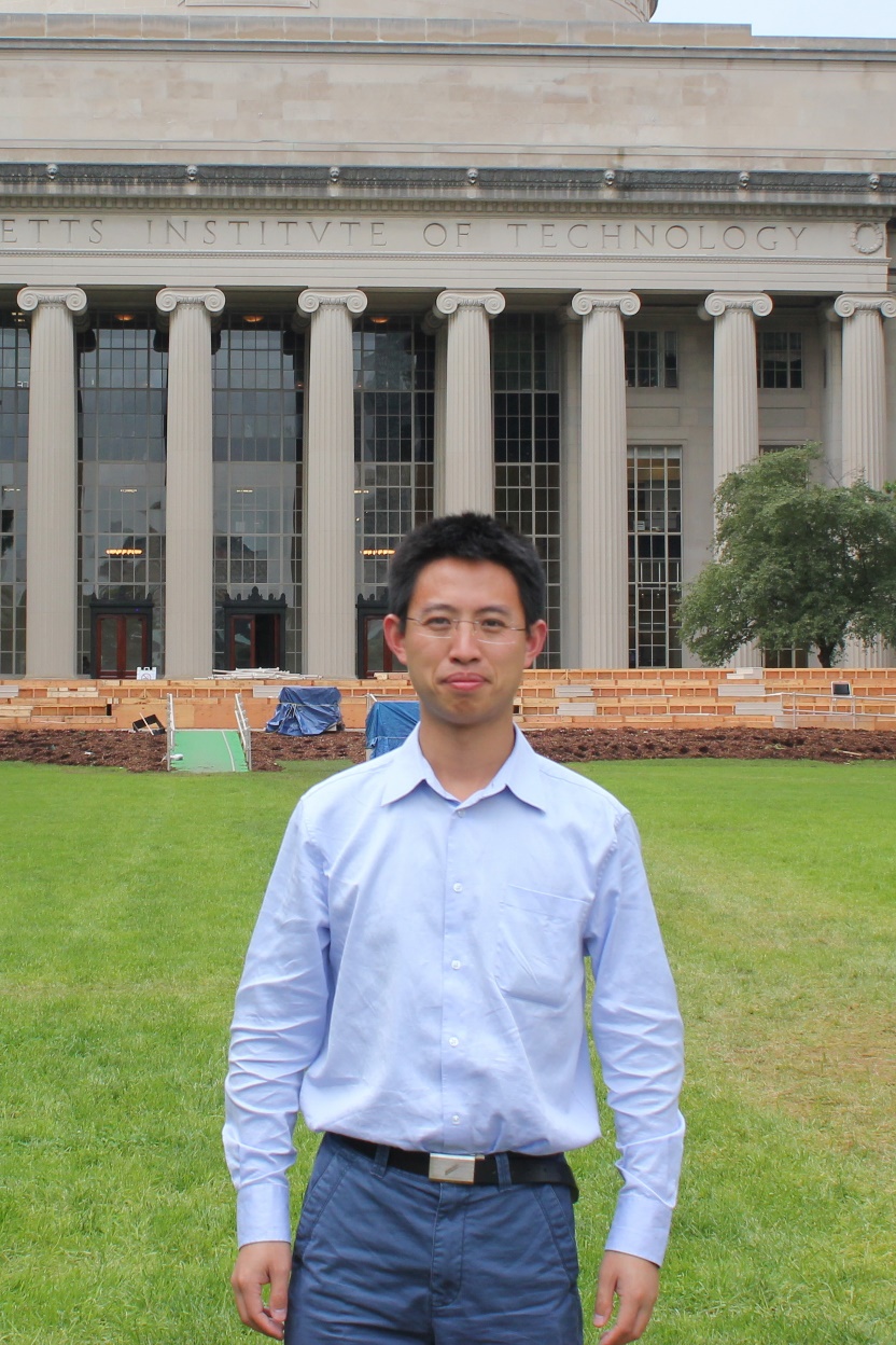 跟随服务机器人关键技术及应用